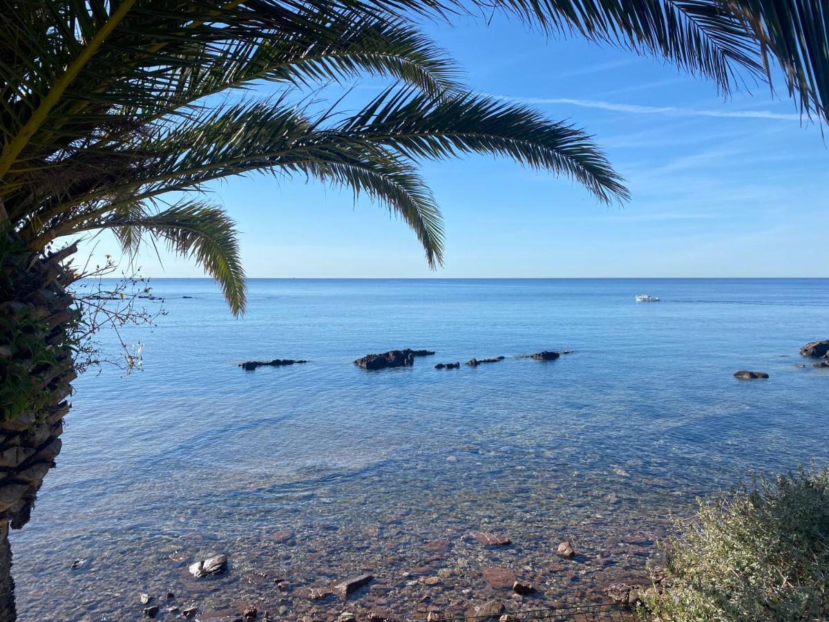 T2 A 50 Metres De La Mer, Belle Vue Sur Vegetation Сен-Рафаель Екстер'єр фото